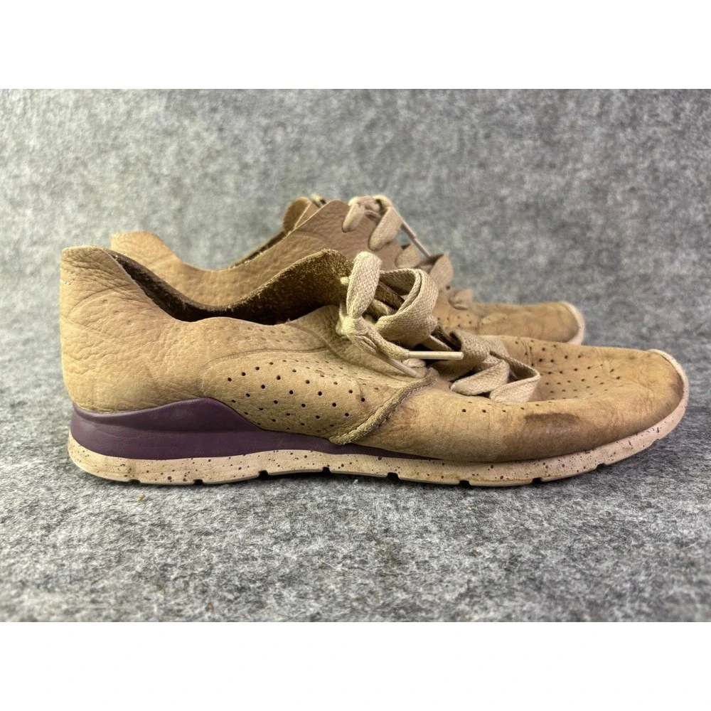 UGG tye stardust